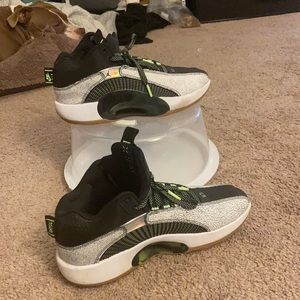 Brand new never worn men’s Jordan shoes